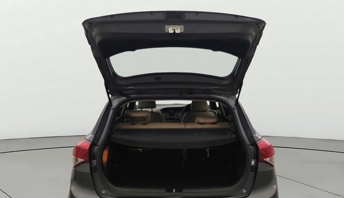 2015 Hyundai Elite i20 ASTA 1.2, Petrol, Manual, 70,260 km, Boot Door Open