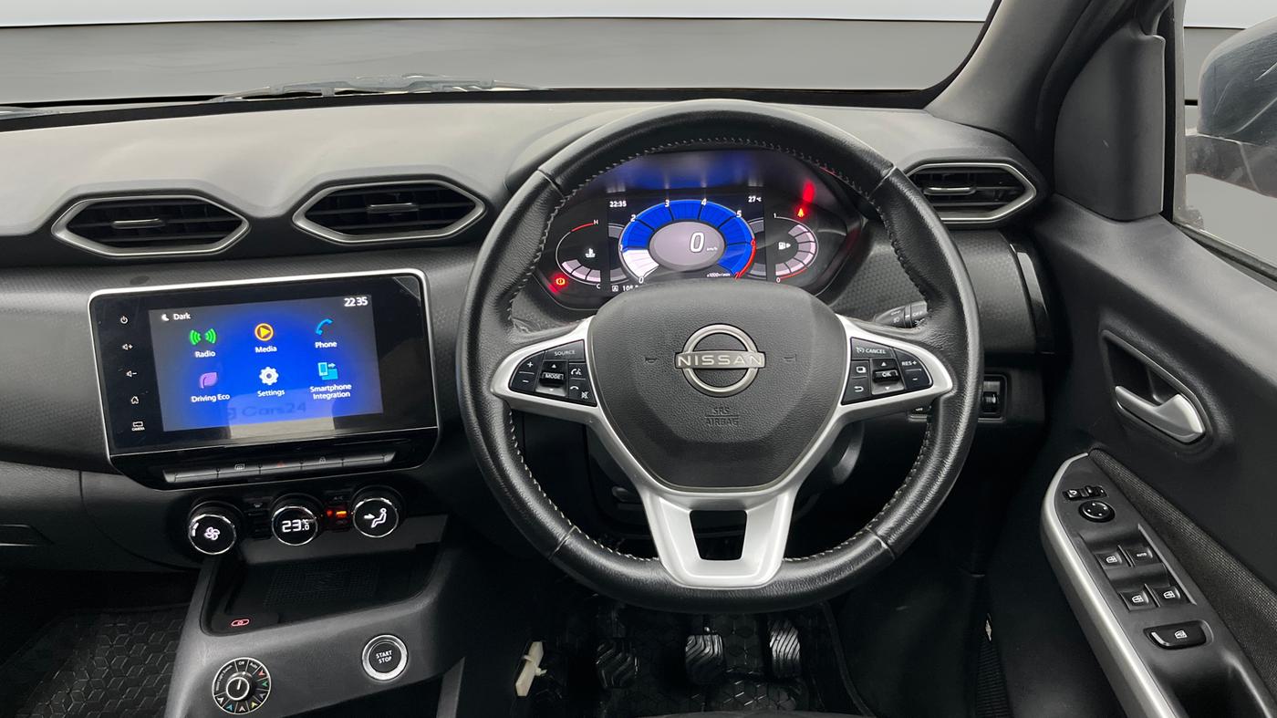 2021 Nissan MAGNITE XV PREMIUM TURBO (O) DUAL TONE, Petrol, Manual, 28,151 km, Steering Wheel Close Up
