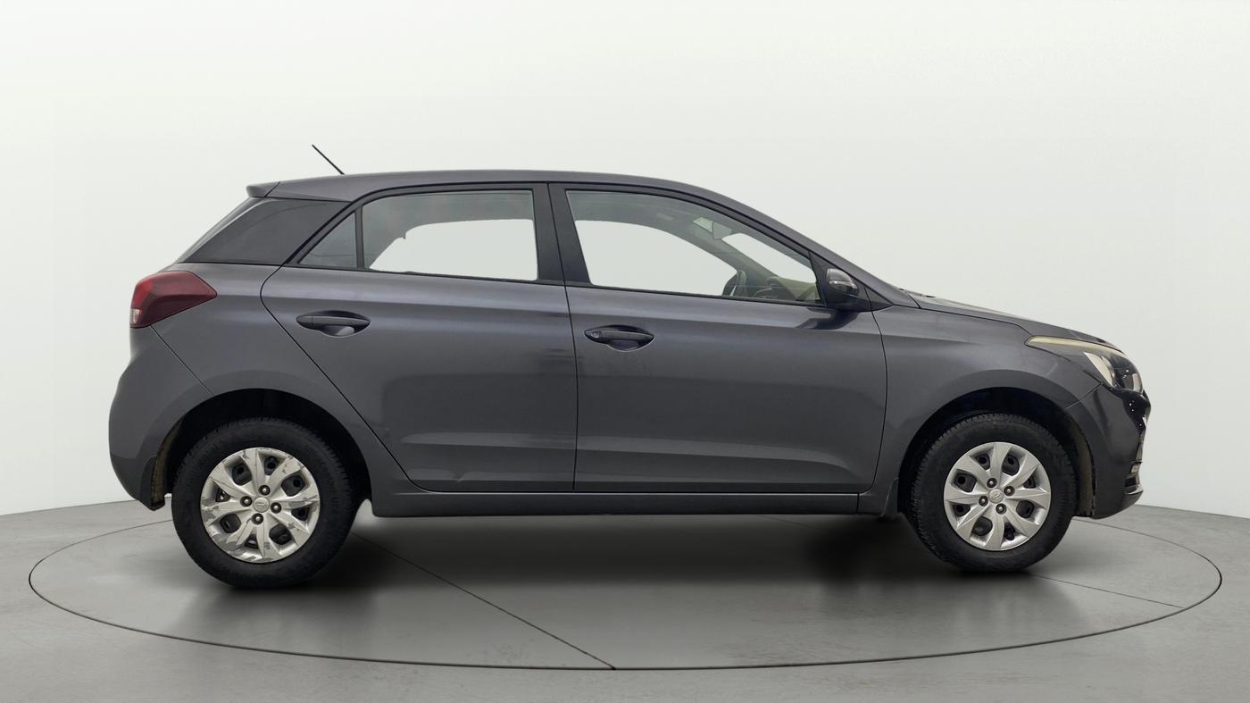 2018 Hyundai Elite i20 SPORTZ 1.2, Petrol, Manual, 52,152 km, Right Side View