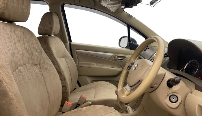 2015 Maruti Ertiga ZXI, Petrol, Manual, 81,005 km, Right Side Front Door Cabin