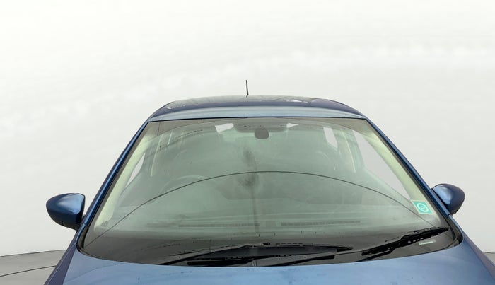 2016 Volkswagen Ameo HIGHLINE1.2L, Petrol, Manual, 68,683 km, Front Windshield