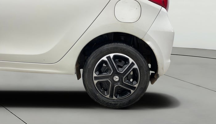 2017 Tata Tiago XT PETROL, Petrol, Manual, 69,285 km, Left Rear Wheel