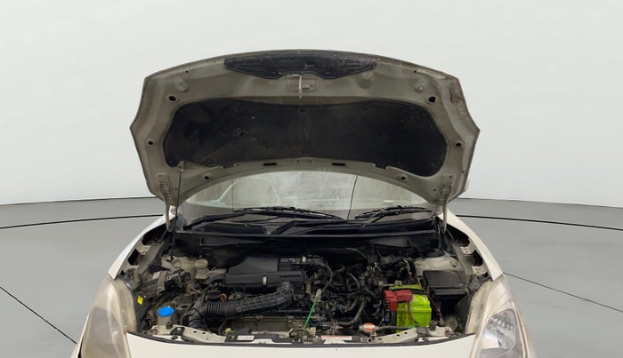 2022 Maruti Dzire VXI CNG, CNG, Manual, 57,404 km, Open Bonet