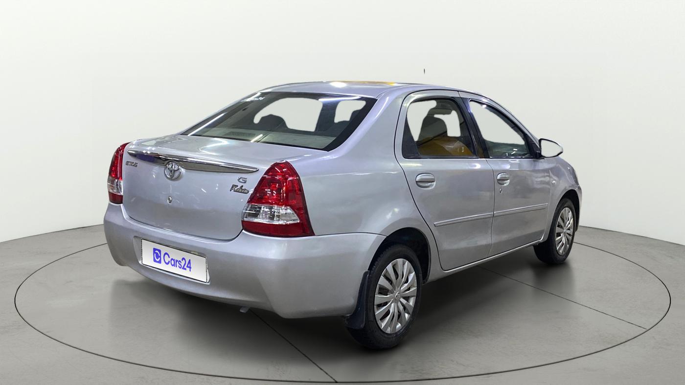 2013 Toyota Etios Liva G EXCLUSIVE, Petrol, Manual, 65,318 km, Right Back Diagonal