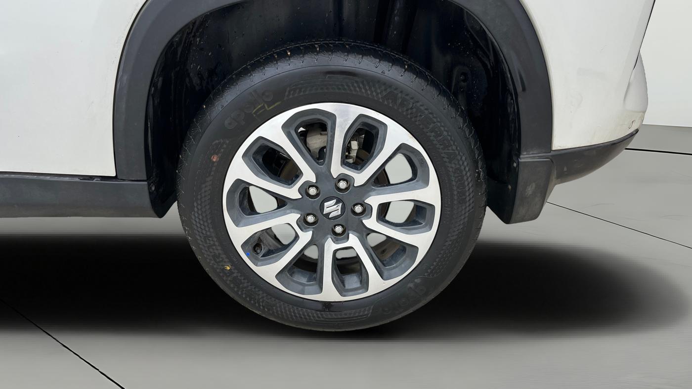 2022 Maruti Grand Vitara ALPHA SMART HYBRID AT, Petrol, Automatic, 33,060 km, Left Rear Wheel