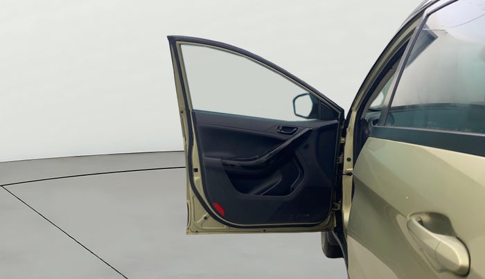 2022 Tata NEXON XZ PLUS (PREMIUM) KAZIRANGA PETROL, Petrol, Manual, 43,128 km, LHS Front Door