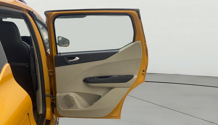 2019 Renault TRIBER RXZ, Petrol, Manual, 63,485 km, RHS Rear Door