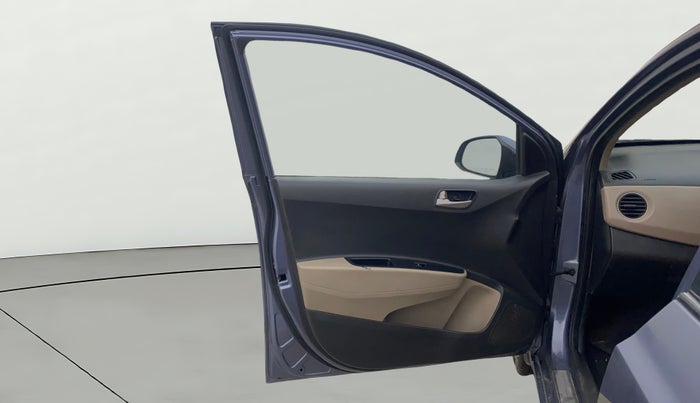 2014 Hyundai Xcent SX 1.2 (O), Petrol, Manual, 79,225 km, LHS Front Door