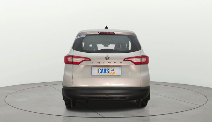 2022 Renault TRIBER RXE MT, Petrol, Manual, 52,048 km, Back/Rear