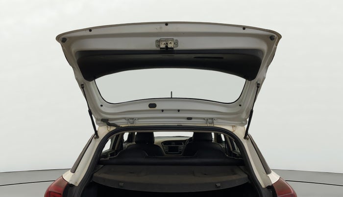 2018 Hyundai Elite i20 ASTA 1.2, Petrol, Manual, 50,239 km, Boot Door Open