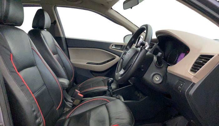 2019 Hyundai Elite i20 SPORTZ PLUS 1.2, Petrol, Manual, 72,539 km, Right Side Front Door Cabin