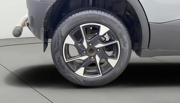 2023 Tata PUNCH ACCOMPLISHED MT, Petrol, Manual, 42,484 km, Right Rear Wheel