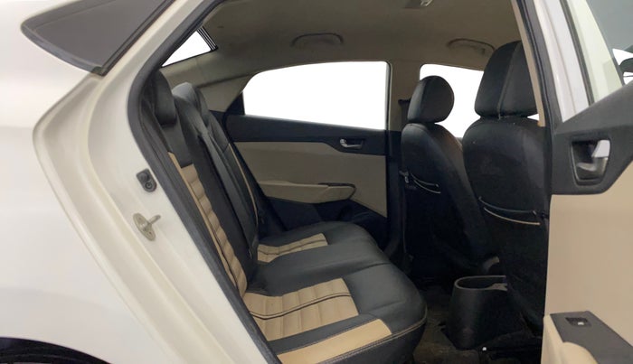 2018 Hyundai Verna 1.4 E PETROL, Petrol, Manual, 24,938 km, Right Side Rear Door Cabin