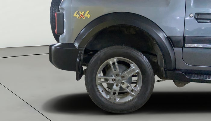 2021 Mahindra Thar LX D 4WD AT CONVERTIBLE, Diesel, Automatic, 63,814 km, Right Rear Wheel