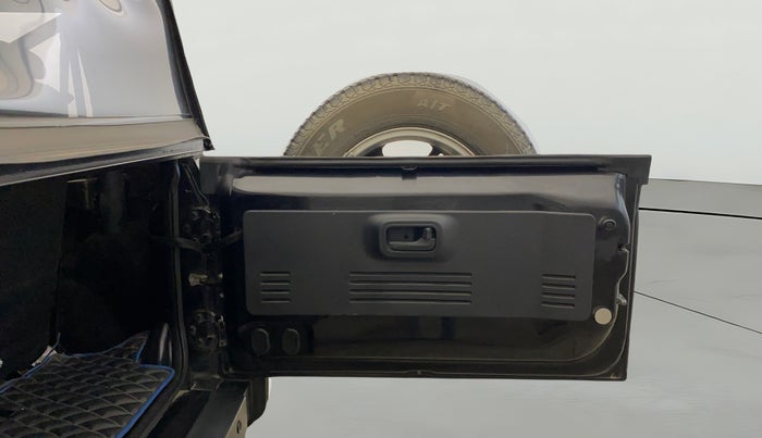 2021 Mahindra Thar LX  P 4WD AT CONVERTIBLE, Petrol, Automatic, 40,907 km, Boot Door Open