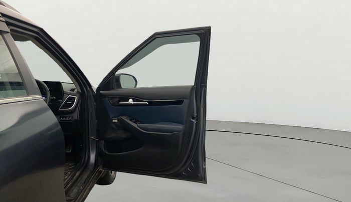 2021 KIA SELTOS X LINE 1.5 DIESEL AT, Diesel, Automatic, 65,474 km, RHS Front Door