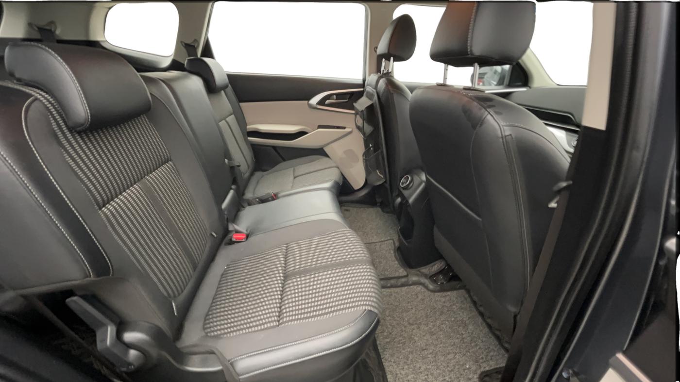2022 KIA CARENS PRESTIGE 1.5 PETROL 7 STR, Petrol, Manual, 34,307 km, Right Side Rear Door Cabin