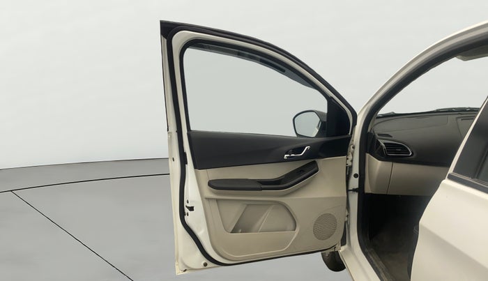 2022 Tata Tiago XZA PLUS DUAL TONE PETROL, Petrol, Automatic, 24,930 km, LHS Front Door