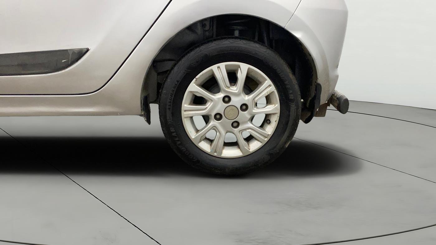 2017 Tata Tiago XZA PETROL, Petrol, Automatic, 68,398 km, Left Rear Wheel