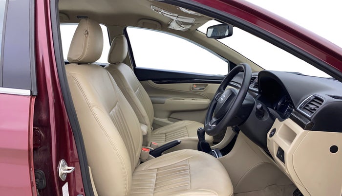 2017 Maruti Ciaz ZETA DIESEL 1.3, Diesel, Manual, 57,230 km, Right Side Front Door Cabin