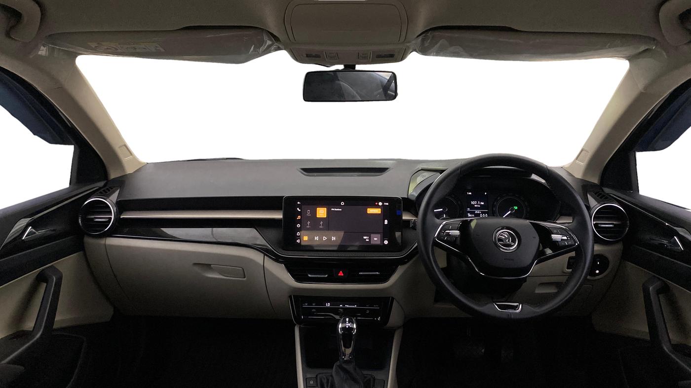 2024 Skoda SLAVIA AMBITION 1.0L TSI AT, Petrol, Automatic, 28,510 km, Dashboard