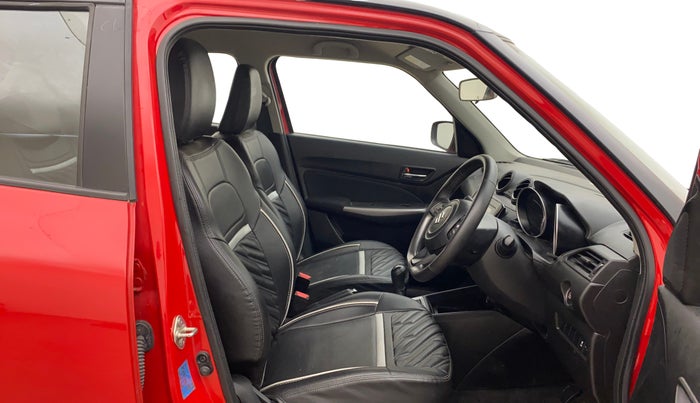 2023 Maruti Swift ZXI PLUS DUAL TONE, Petrol, Manual, 42,218 km, Right Side Front Door Cabin