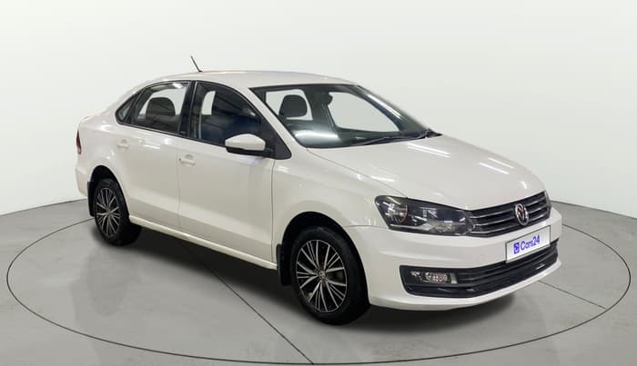 2017 Volkswagen Vento HIGHLINE 1.6 MPI, Petrol, Manual, 49,026 km, Right Front Diagonal