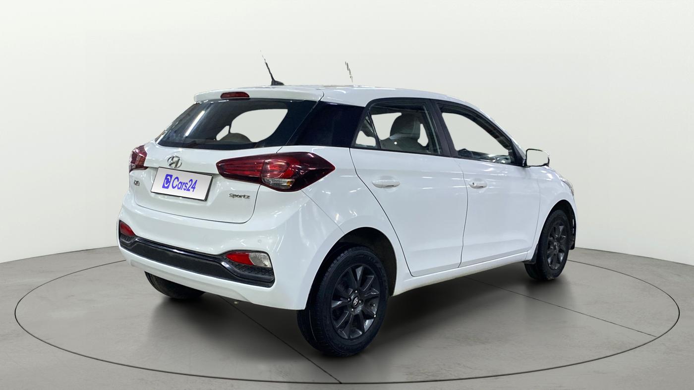 2020 Hyundai Elite i20 SPORTZ PLUS 1.2, Petrol, Manual, 37,141 km, Right Back Diagonal