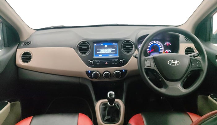 2017 Hyundai Grand i10 SPORTZ (O) 1.2 KAPPA VTVT, Petrol, Manual, 70,307 km, Dashboard