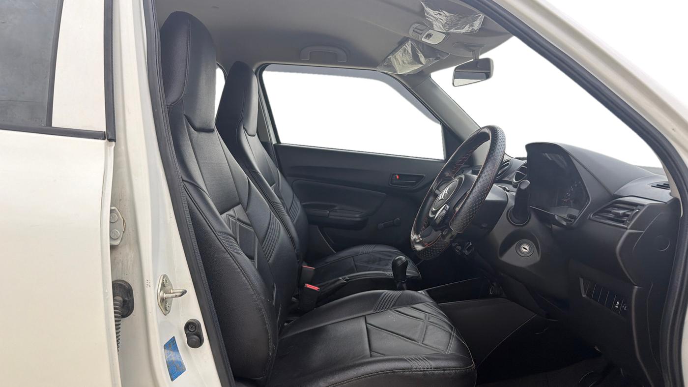 2024 Maruti Swift LXI, Petrol, Manual, 13,029 km, Right Side Front Door Cabin