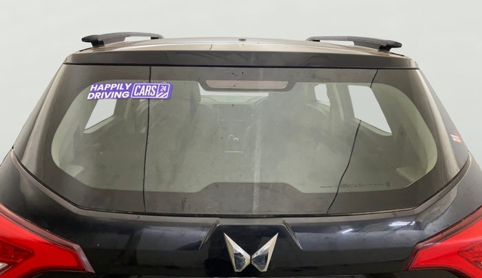 2023 Mahindra XUV300 W4 1.2 PETROL, Petrol, Manual, 24,358 km, Rear Windshield