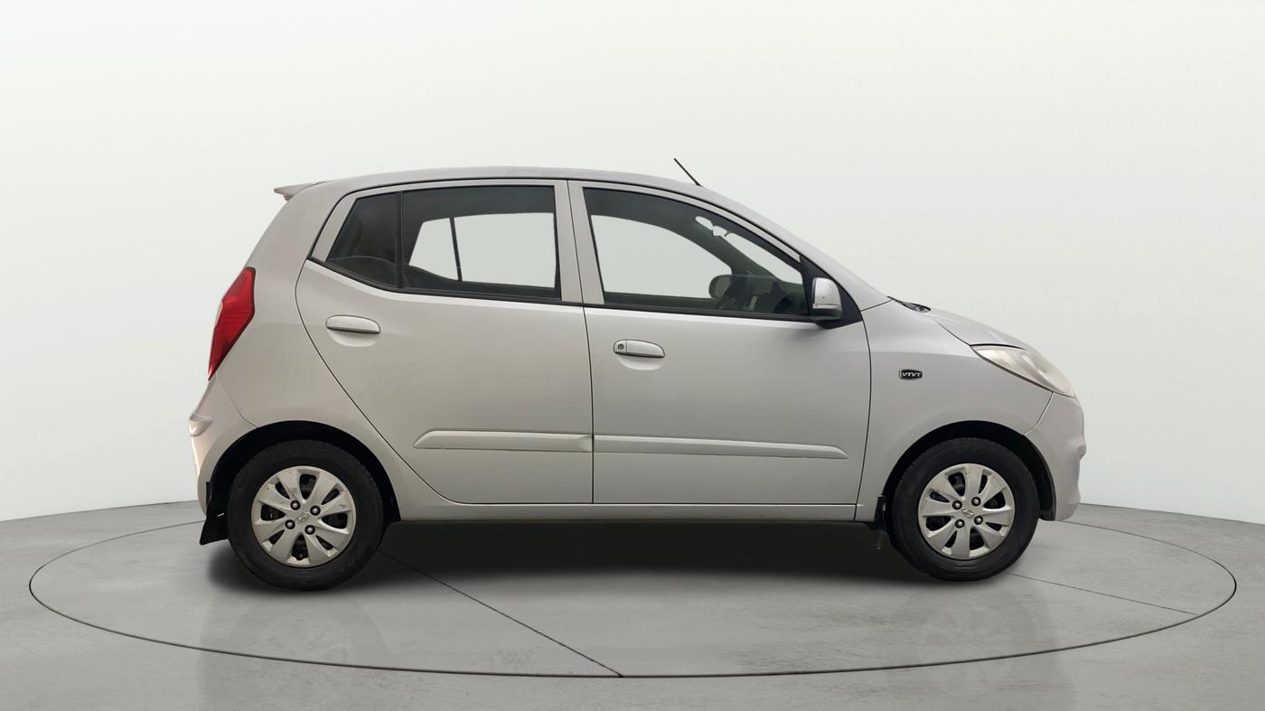2013 Hyundai i10 SPORTZ 1.2, CNG, Manual, 96,687 km, Right Side View
