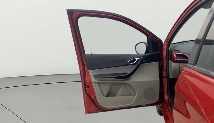 2019 Tata Tiago XZ PLUS PETROL, Petrol, Manual, 69,193 km, LHS Front Door