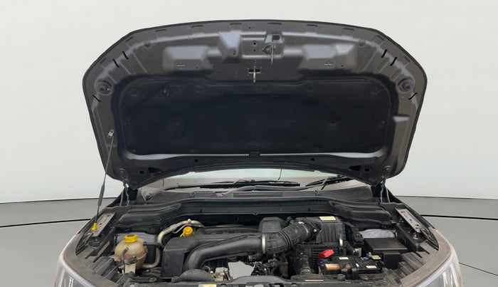 2022 Mahindra XUV300 W8 1.5 DIESEL, Diesel, Manual, 25,448 km, Open Bonet