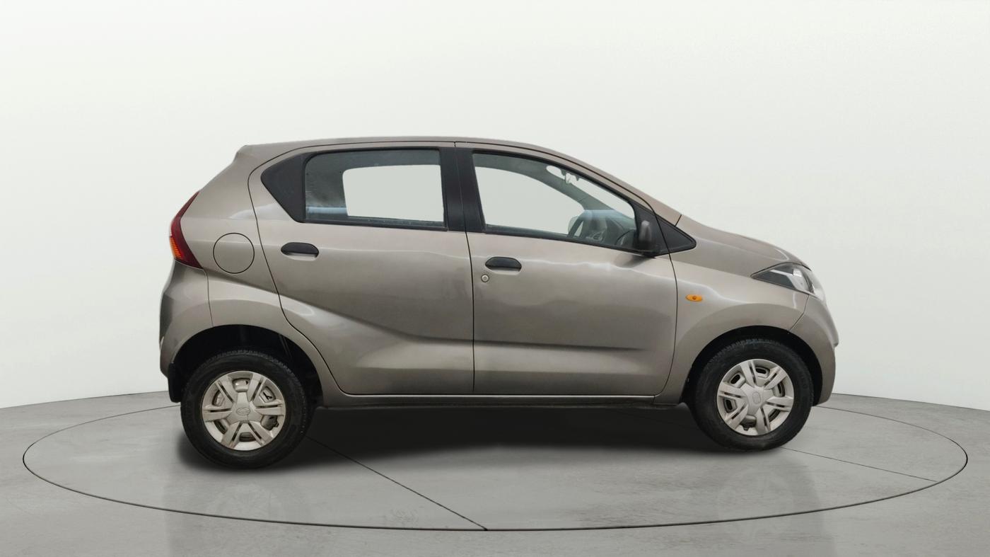 2018 Datsun Redi Go A, Petrol, Manual, 38,654 km, Right Side View