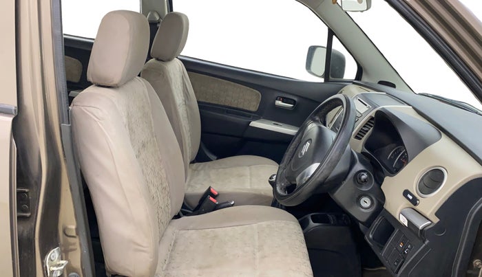 2013 Maruti Wagon R 1.0 VXI, Petrol, Manual, 79,156 km, Right Side Front Door Cabin