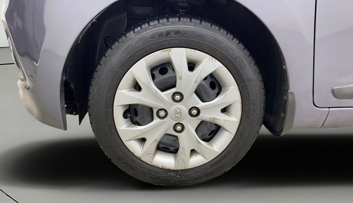 2015 Hyundai Grand i10 SPORTZ 1.2 KAPPA VTVT, Petrol, Manual, 44,365 km, Left Front Wheel