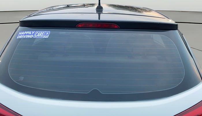 2017 Hyundai Elite i20 ASTA 1.2 DUAL TONE, Petrol, Manual, 58,548 km, Rear Windshield