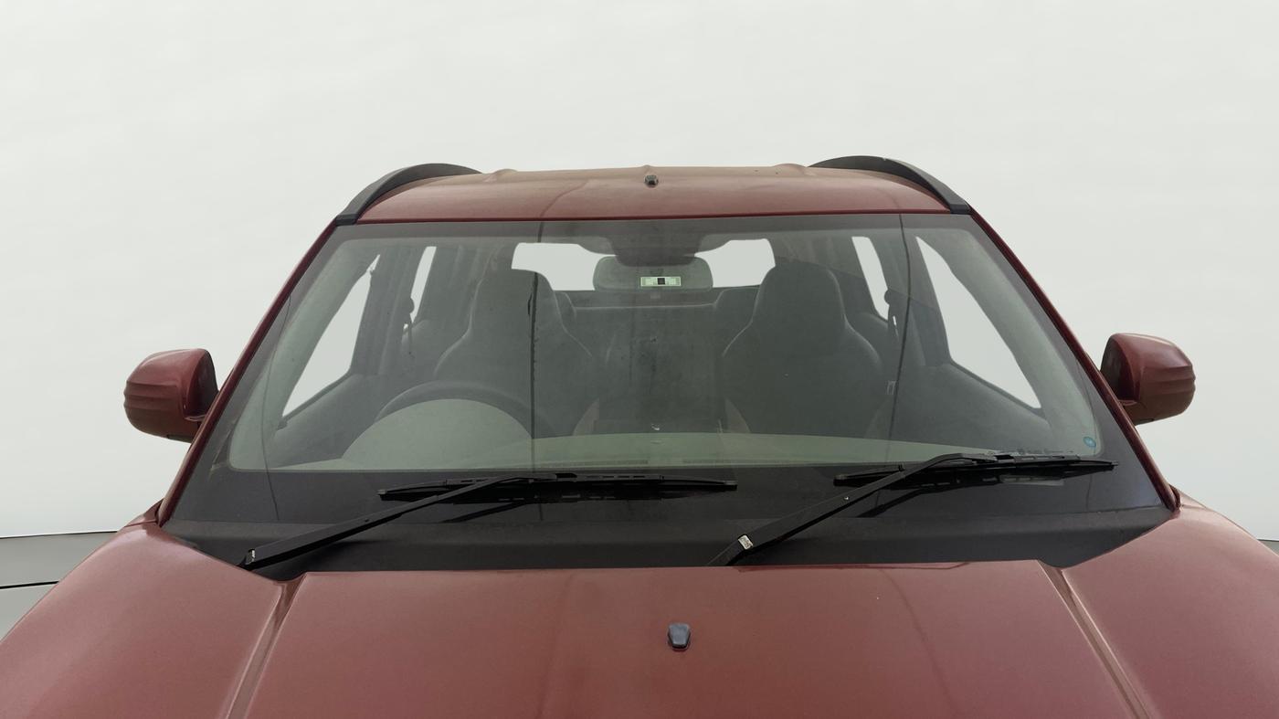 2017 Mahindra Kuv100 K4 6 STR, Petrol, Manual, 17,283 km, Front Windshield