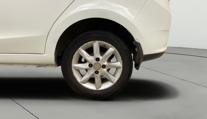 2014 Tata Zest XT PETROL, Petrol, Manual, 90,226 km, Left Rear Wheel