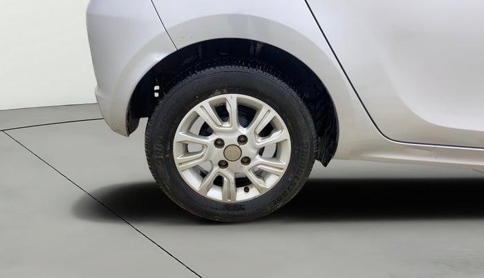 2016 Tata Tiago XZ PETROL, Petrol, Manual, 40,949 km, Right Rear Wheel
