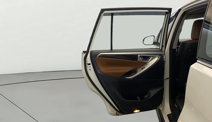 2022 Toyota Innova Crysta 2.7 ZX AT 7 STR, Petrol, Automatic, 55,536 km, LHS Rear Door