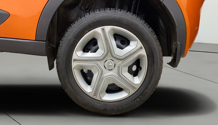 2018 Tata NEXON XZ PETROL, Petrol, Manual, 31,076 km, Left Rear Wheel