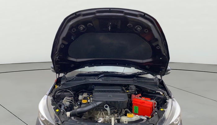 2022 Tata Tiago XZ PLUS CNG, CNG, Manual, 7,074 km, Open Bonet
