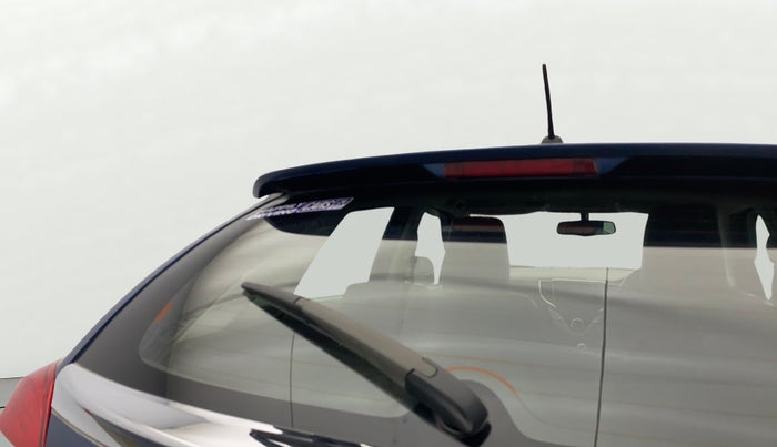 2017 Maruti Baleno ALPHA DIESEL 1.3, Diesel, Manual, 1,00,831 km, Rear Wiper