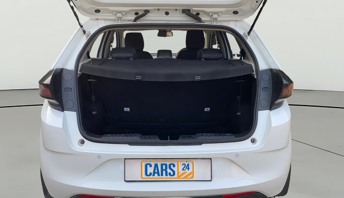 2023 Tata ALTROZ XZ PLUS PETROL, Petrol, Manual, 10,089 km, Boot Open Zoomed View