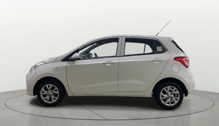 2017 Hyundai Grand i10 SPORTZ 1.2 KAPPA VTVT, Petrol, Manual, 17,933 km, Left Side