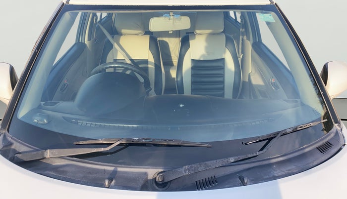 2013 Maruti Swift Dzire VDI, Diesel, Manual, 1,03,323 km, Front Windshield
