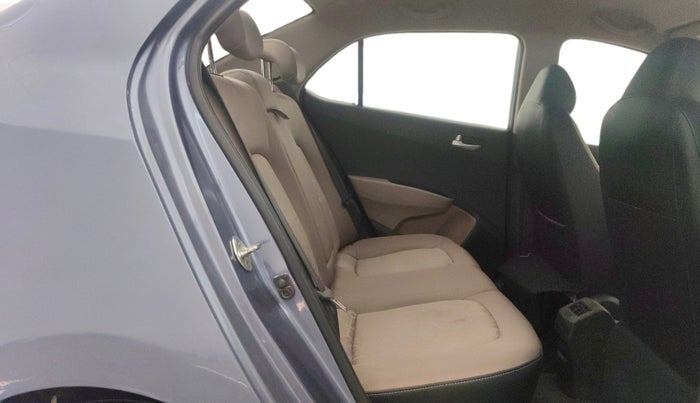 2016 Hyundai Xcent SX 1.2, Petrol, Manual, 72,243 km, Right Side Rear Door Cabin