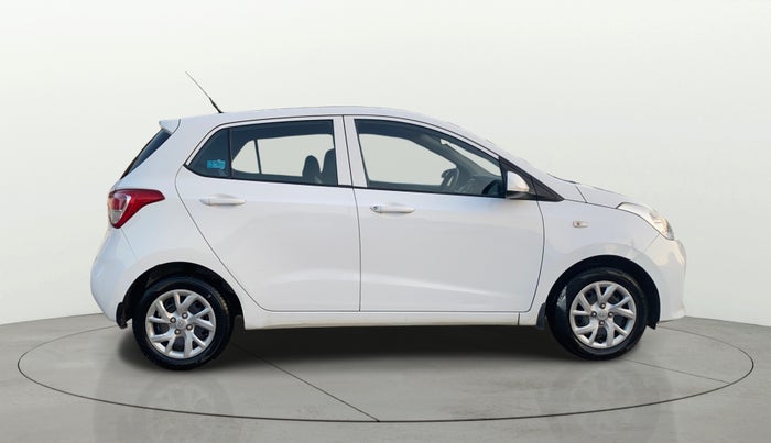 2018 Hyundai Grand i10 MAGNA 1.2 KAPPA VTVT, Petrol, Manual, 36,533 km, Right Side View